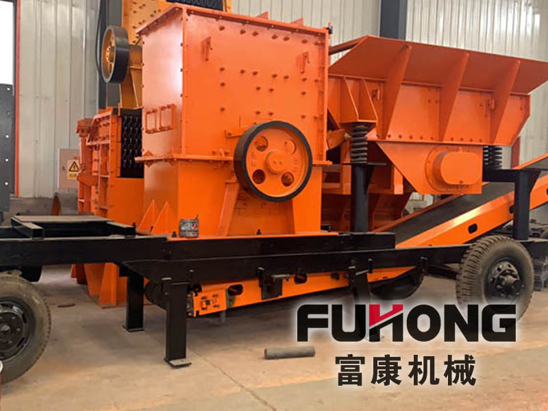 小型履带式移动草莓视频在线免费站