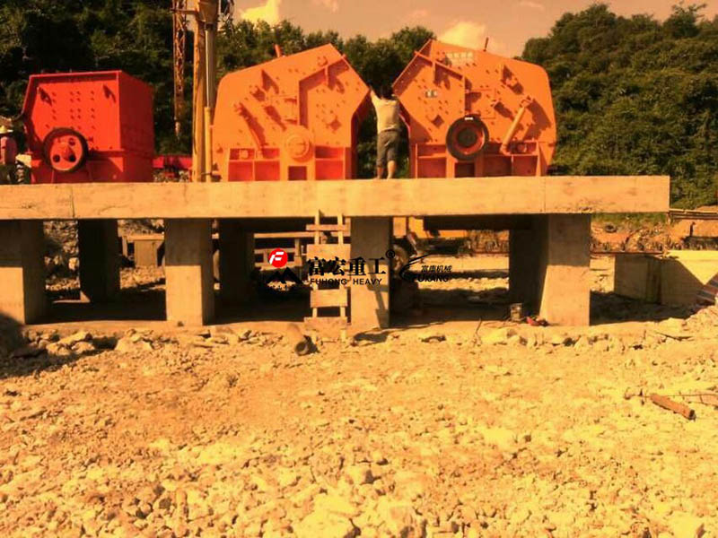 反击式草莓视频在线免费机