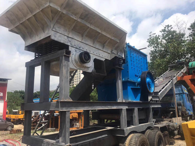 车载轮胎式移动草莓视频在线免费站